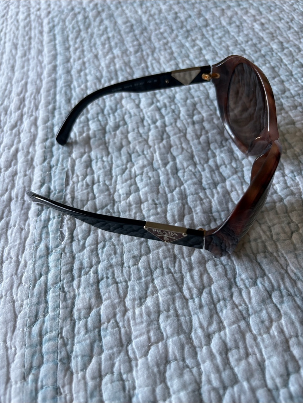 Prada sunglasses - Picture 6 of 9